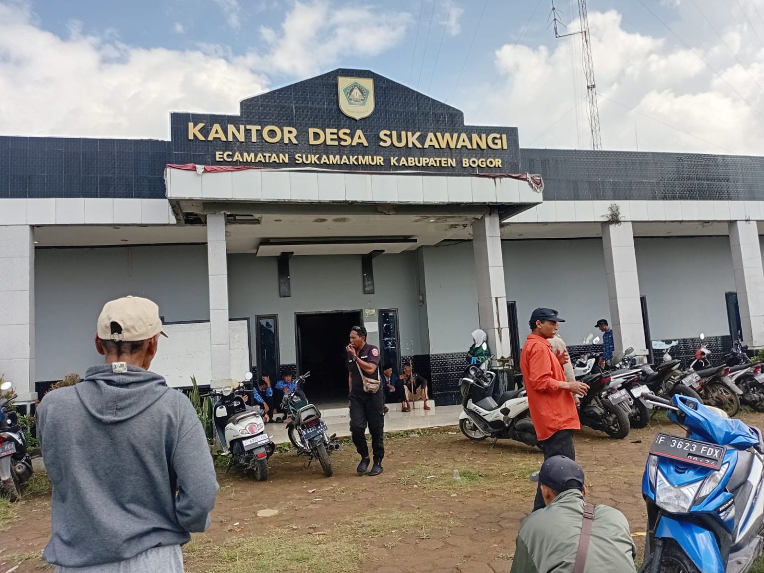 kanror desa sukawangi