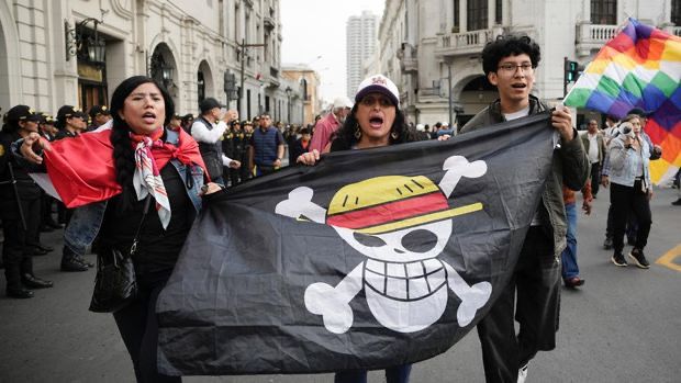 Demo RI Nular ke Peru, Gen Z Bergerak-Bendera One Piece Berkibar
