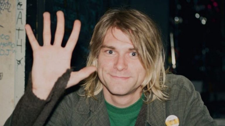 Kurt Cobain, tetap menjadi ikonik musik dunia hingga kini