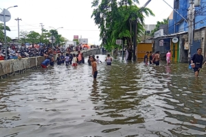 Banjir Besar Semarang: Dua Warga Tewas, Dua Anak Hanyut